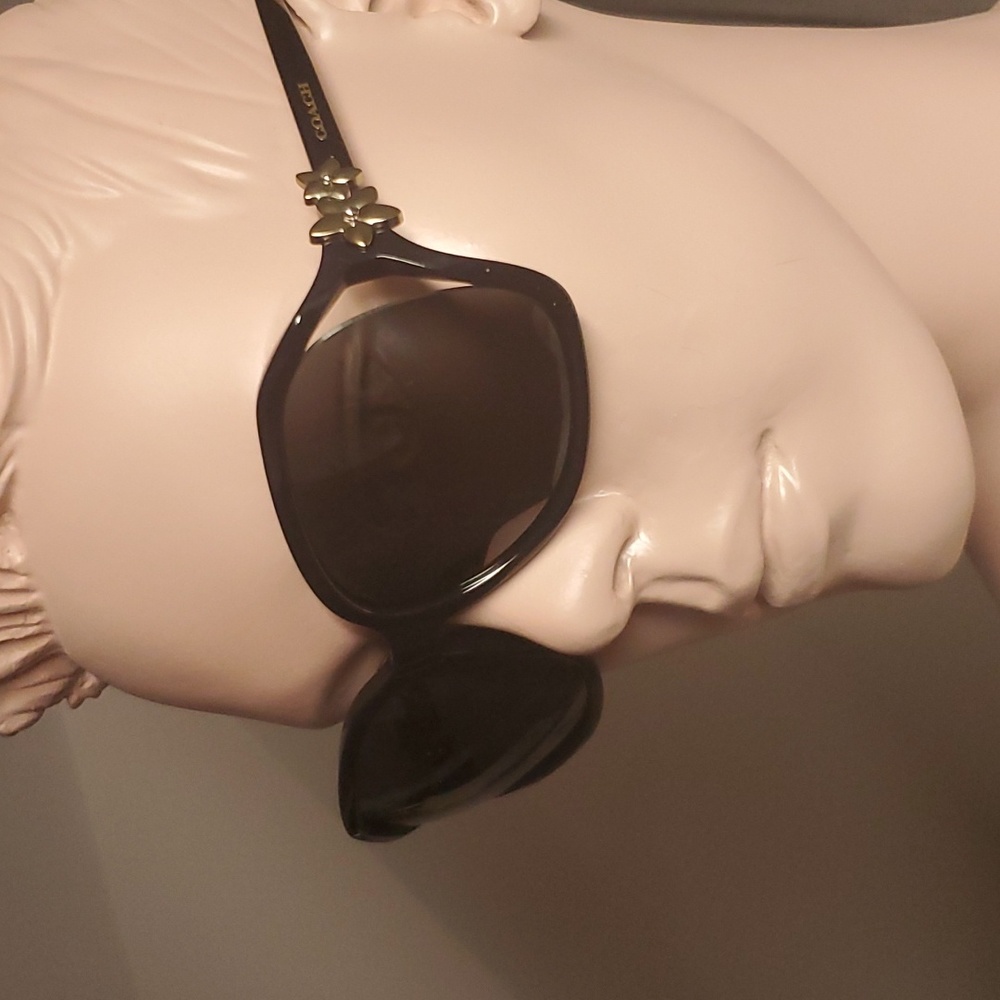 NEW Coach L1033 Integration Flower Sunglasses BLACK/ DARK GERY (4538)- Last One